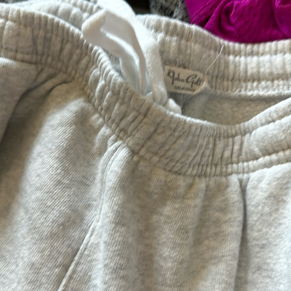 Brandy Melville sweatpants grey one size fits all